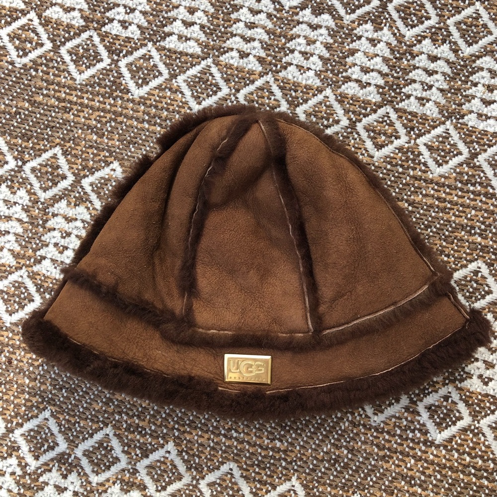 Ugg Bucket Hat